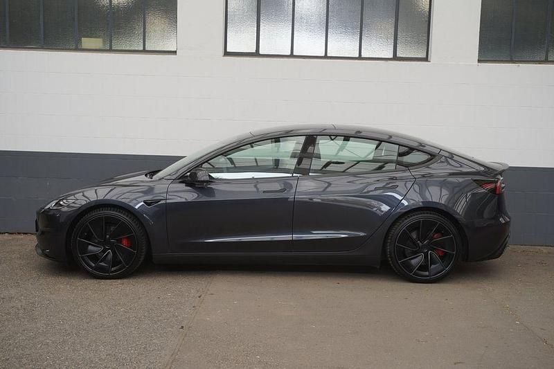 Gebraucht Tesla Model 3 Performance 461 kW (627 PS) 2024 Grau Limousine