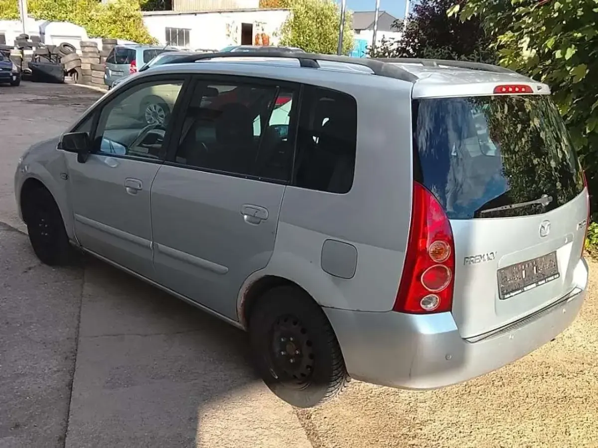 Gebraucht Mazda Premacy Comfort 101 PS (74 kW) 2004 Sunlight silver Van / Kleinbus