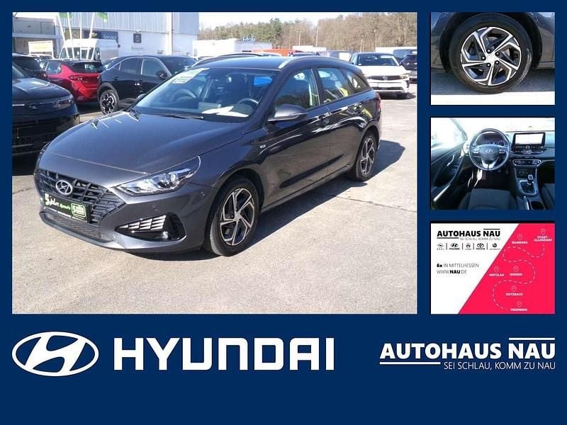 Gebraucht Hyundai i30 Trend 159 PS (116 kW) 2021 Dark knight Kombi