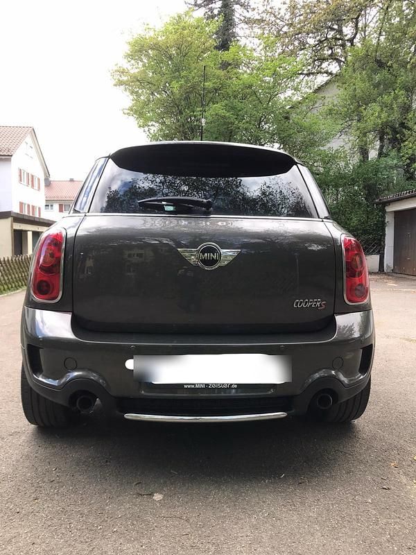 Grau Gebraucht 2013 Mini Cooper S Countryman SUV | 7.399 € (Fairer Preis) - Bild 1/4