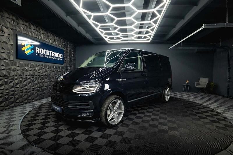 Schwarz Gebraucht 2017 VW T6 Van | 43.990 € (Fairer Preis) - Bild 1/3