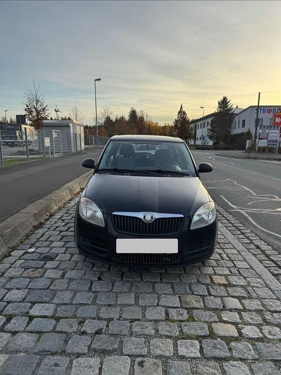 Schwarz Gebraucht 2009 Skoda Fabia Kombi | 1.950 € (Guter Preis) - Bild 1/4