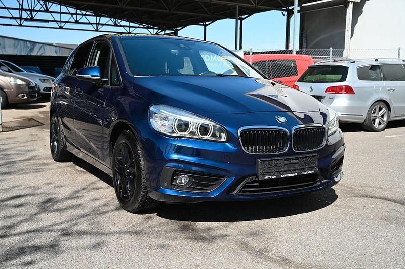 Gebraucht BMW 218 Advantage 136 PS (100 kW) 2016 Blau Van / Kleinbus
