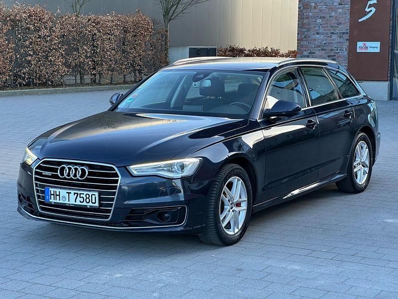 Usado Audi A6 218 HP (160 kW) 2015 Azul Carrinha