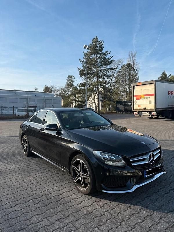 Gebraucht Mercedes C220 163 PS (119 kW) 2014 Schwarz Limousine
