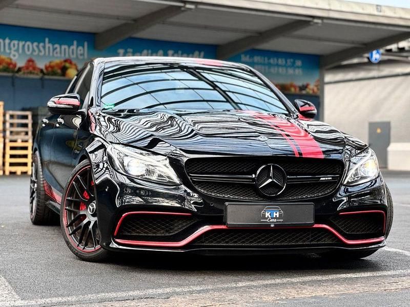 Schwarz Gebraucht 2016 Mercedes C63 AMG AMG Limousine | 45.900 € (Teuer) - Bild 1/4