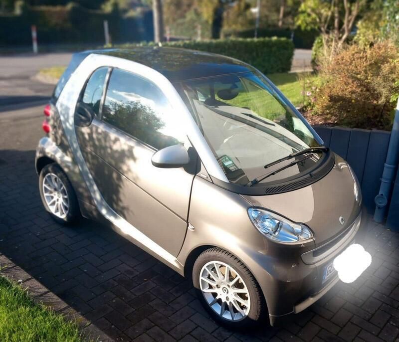 Braun Gebraucht 2011 Smart ForTwo Coupé Pulse Coupé | 5.900 € (Fairer Preis) - Bild 1/4