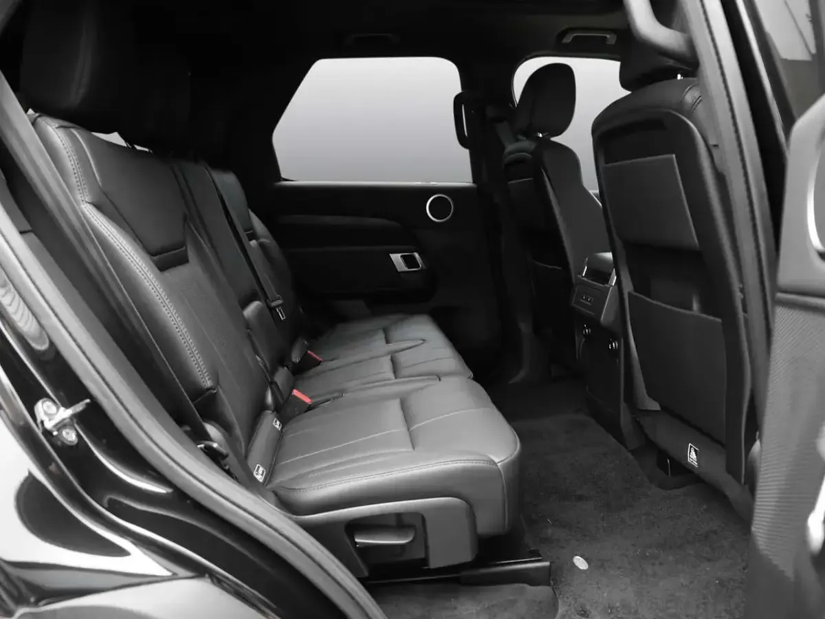 Gebraucht Land Rover Discovery 5 Black Edition 306 PS (225 kW) 2020 Santorini black (schwarz) (schwarz) SUV