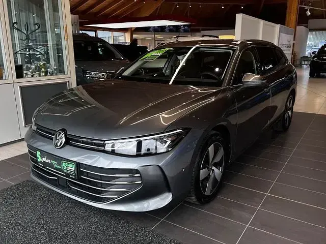 Gebraucht VW Passat Business 150 PS (110 kW) 2025 Diabasgrau metallic Kombi