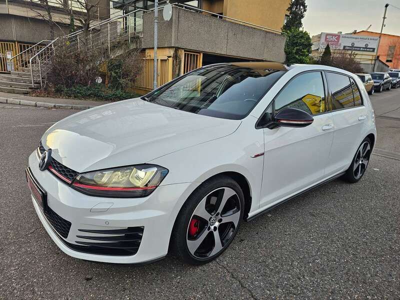 Weiß Gebraucht 2016 VW Golf VII GTI Limousine | 17.400 € (Guter Preis) - Bild 1/4