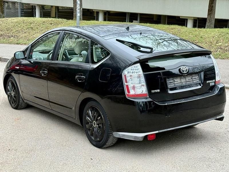 Gebraucht Toyota Prius 77 PS (56 kW) 2007 Schwarz Kleinwagen