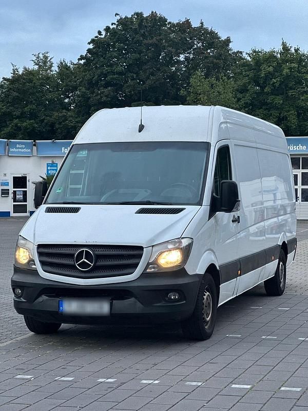 Weiß Gebraucht 2014 Mercedes Sprinter Van | 8.500 € (Etwas zu teuer) - Bild 1/4