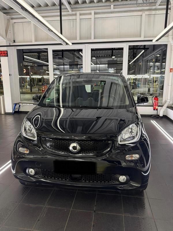 Gebraucht Smart ForTwo Coupé 90 PS (66 kW) 2019 Schwarz Coupé