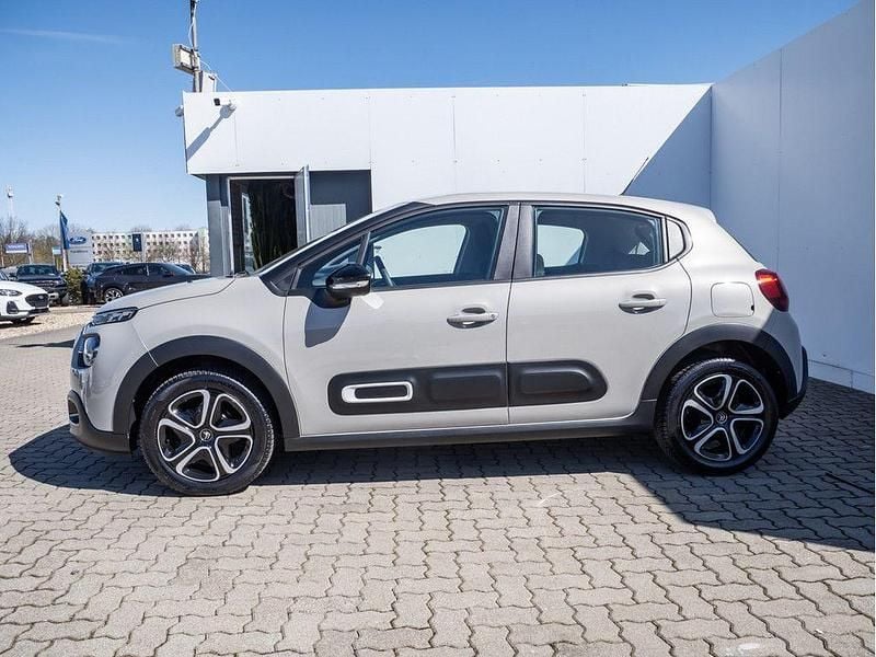 Używany Citroën C3 82 KM (60 kW) 2024 Beżowy Sedan/Limuzyna