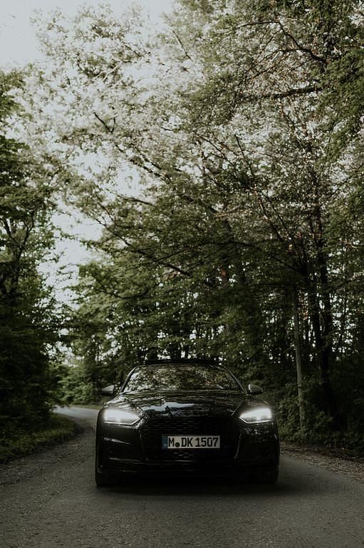 Gebraucht Audi A5 Sportback Ambiente 190 PS (139 kW) 2017 Schwarz Kleinwagen