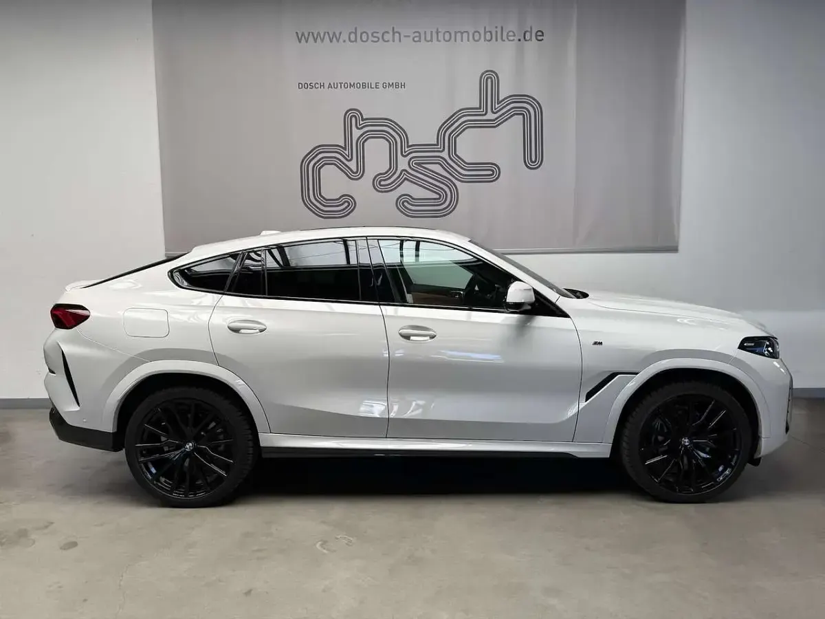 Gebraucht BMW X6 M Sport 298 PS (219 kW) 2025 Alpinweiss iii SUV