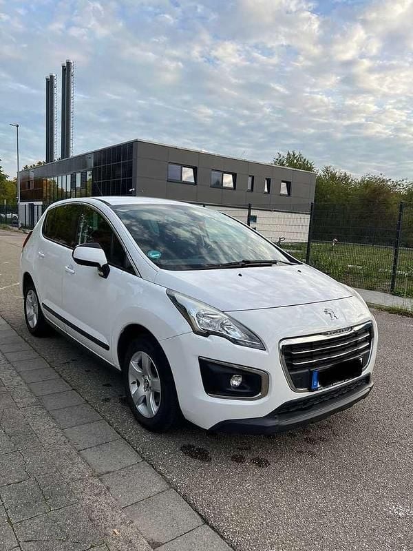 Weiß Gebraucht 2016 Peugeot 3008 Active SUV | 8.500 € (Superpreis) - Bild 1/4