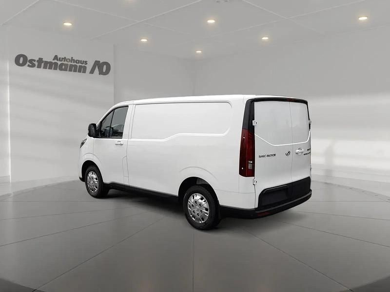 Neu Maxus eDeliver 7 150 kW (204 PS) 2025 Weiß Van