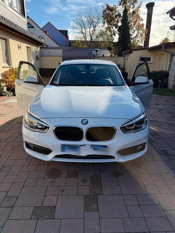 Gebraucht BMW 116 109 PS (80 kW) 2016 Weiß Kleinwagen