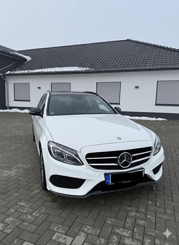 Weiß Gebraucht 2016 Mercedes C250 AMG Kombi | 19.900 € (Etwas zu teuer) - Bild 1/4