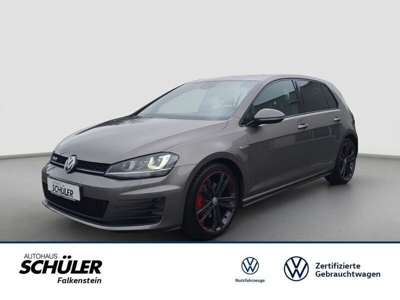 Grau limestone grey metallic metallic Gebraucht 2016 VW Golf VII Sound Limousine | 18.445 € (Fairer Preis) - Bild 1/4