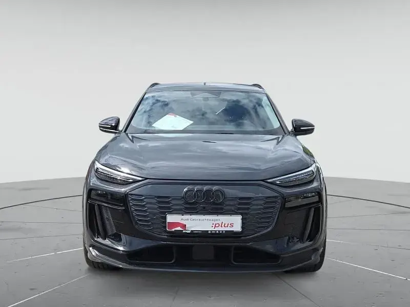 Gebraucht Audi Q6 e-tron S-Line 284 kW (387 PS) 2025 Magnetgrau SUV