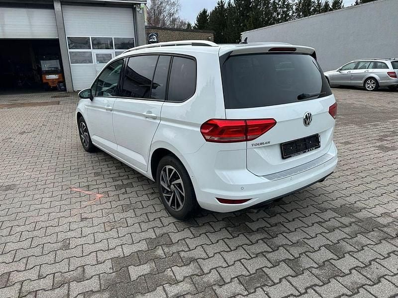 Gebraucht VW Touran Join 150 PS (110 kW) 2019 Weiß Van / Kleinbus