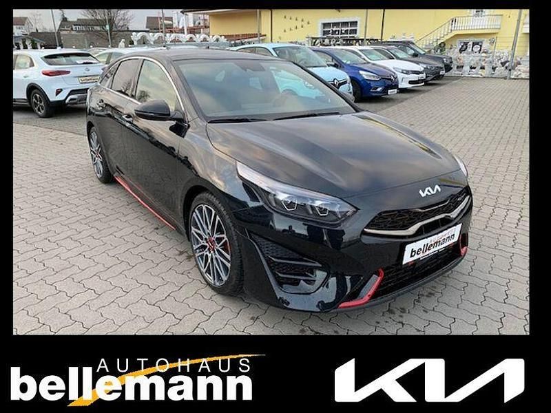 Schwarz Gebraucht 2022 Kia ProCeed Kleinwagen | 29.980 € (Fairer Preis) - Bild 1/4