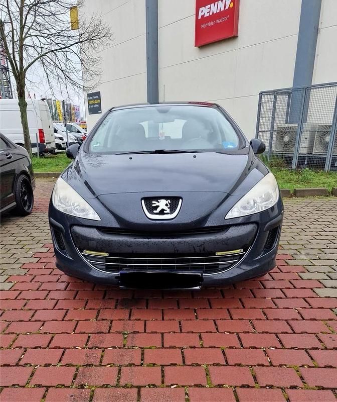 Grau Gebraucht 2009 Peugeot 308 Kleinwagen | 1.399 € (Fairer Preis) - Bild 1/4