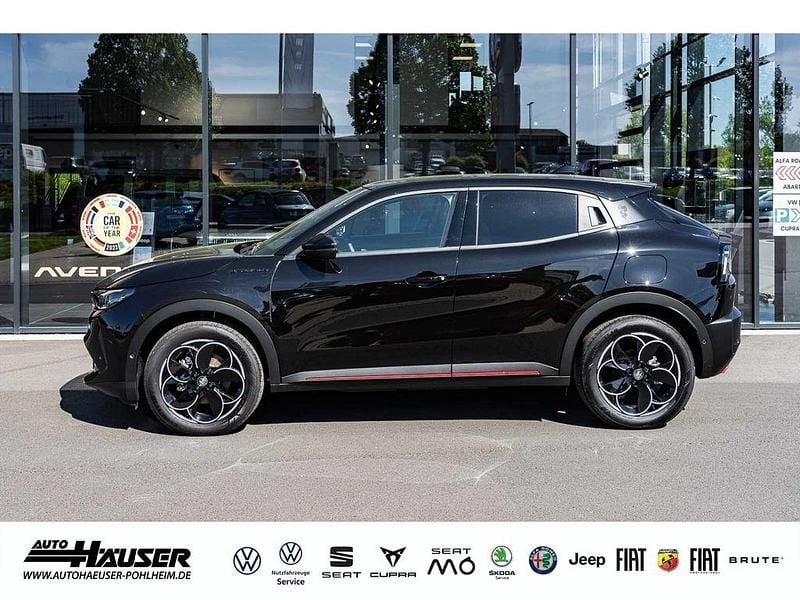 Neu Alfa Romeo Junior Edizione Speciale 114 kW (156 PS) 2025 Schwarz SUV