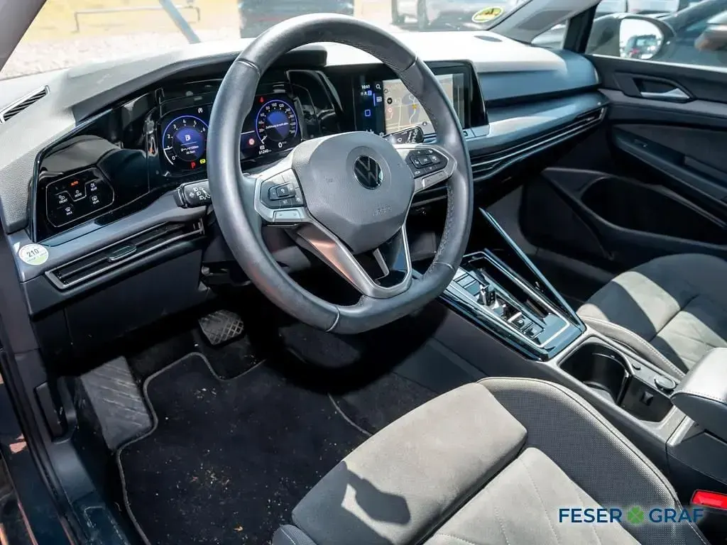 Gebraucht VW Golf VIII Style 190 PS (139 kW) 2023 Uranograu Kombi