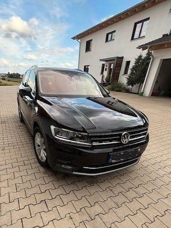 Schwarz Gebraucht 2019 VW Tiguan Comfortline SUV | 18.400 € (Superpreis) - Bild 1/4