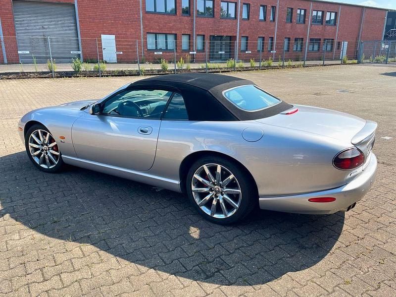 Gebraucht Jaguar XKR 396 PS (291 kW) 2005 Silber Cabrio