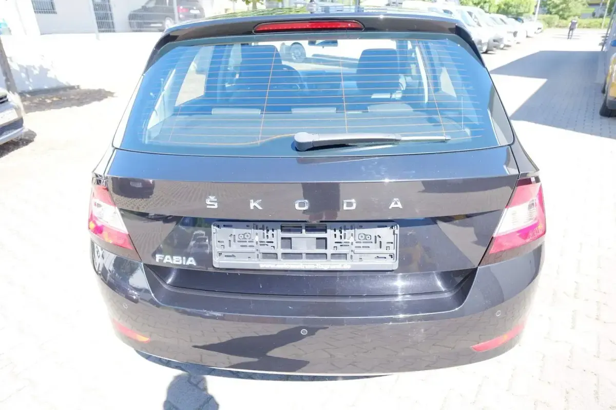 Gebraucht Skoda Fabia Ambition 95 PS (69 kW) 2020 Kleinwagen