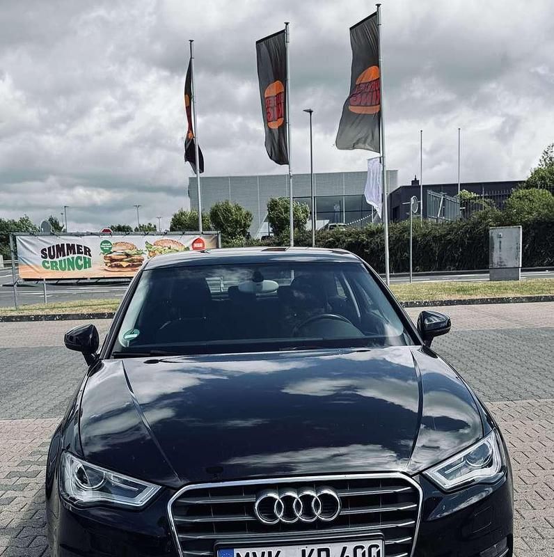 Schwarz Gebraucht 2014 Audi A3 Attraction Kleinwagen | 11.000 € (Fairer Preis) - Bild 1/4