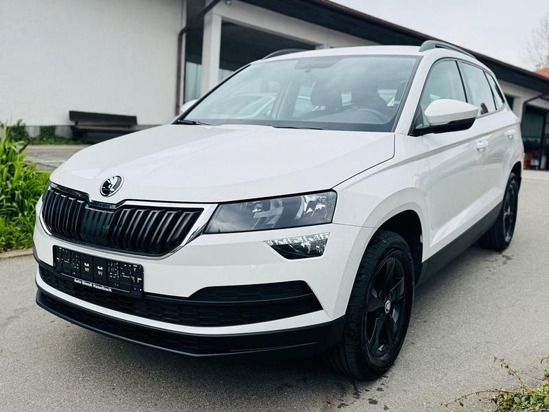 Gebraucht Skoda Karoq Active 116 PS (85 kW) 2019 Weiß SUV