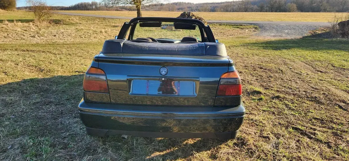 Gebraucht VW Golf Cabriolet 90 PS (66 kW) 1995 Grün Cabrio