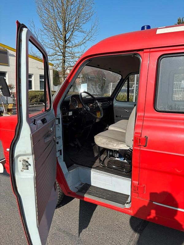 Gebraucht Ford Transit 65 PS (47 kW) 1973 Rot Van / Kleinbus