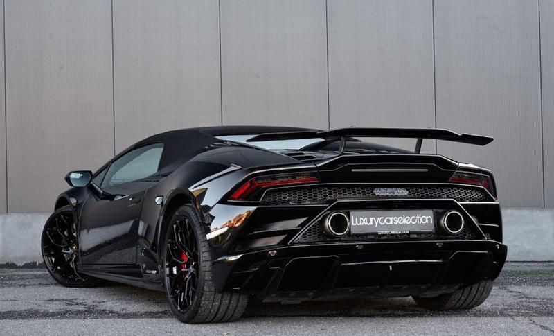 Gebraucht Lamborghini Huracán 610 PS (448 kW) 2021 Schwarz Cabrio