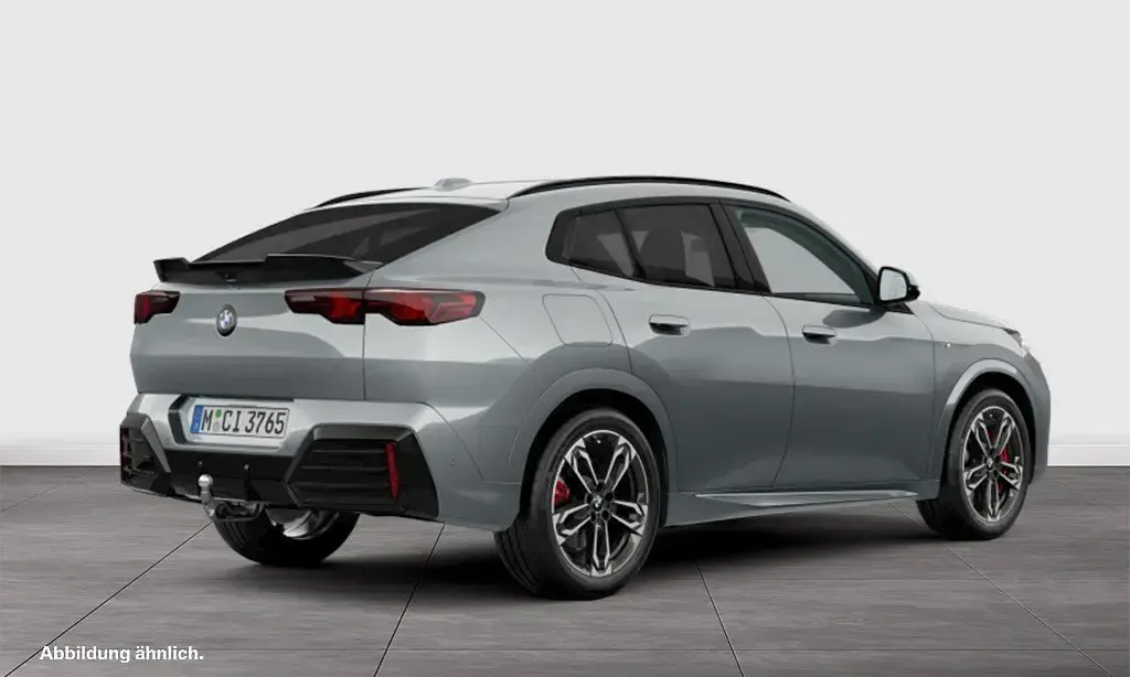 Gebraucht BMW X2 M Sport 150 PS (110 kW) 2025 Grau SUV