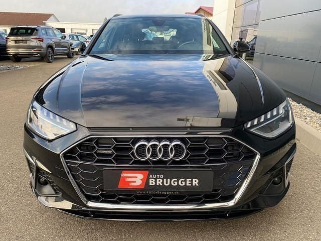 Gebraucht Audi A4 S-Line 231 PS (169 kW) 2019 Mythosschwarz metallic Kombi