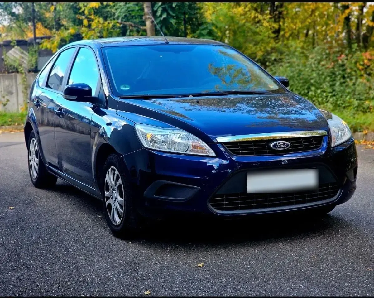 Gebraucht Ford Focus 101 PS (74 kW) 2011 Blau Limousine