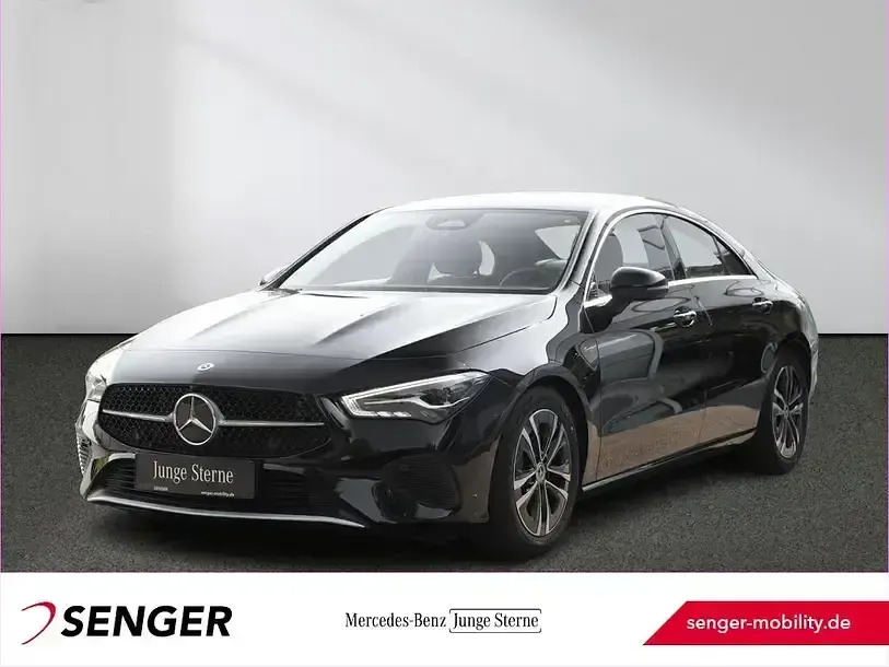Gebraucht Mercedes CLA200 Advanced 163 PS (119 kW) 2025 Coupé