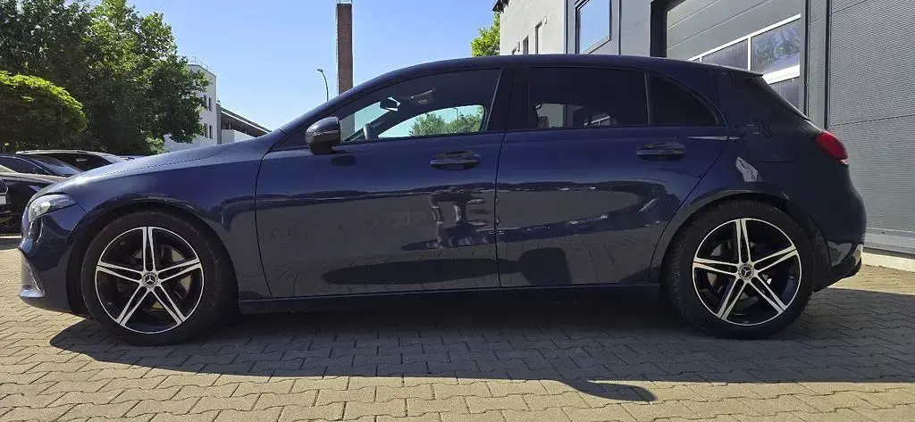 Gebraucht Mercedes A220 190 PS (139 kW) 2022 Blau Limousine