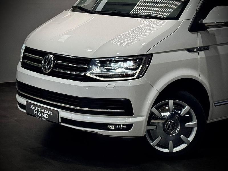 Gebraucht VW Multivan 204 PS (150 kW) 2018 Weiß Van