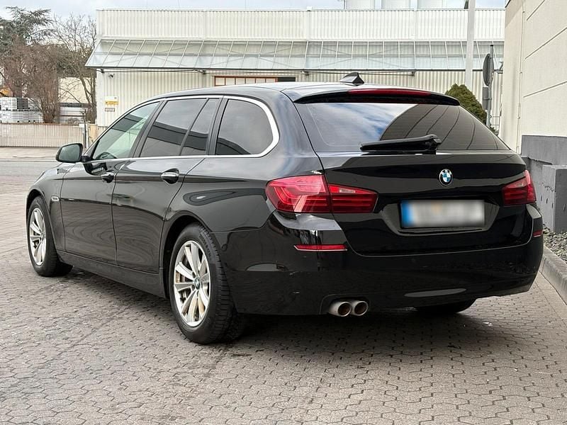 Gebraucht BMW 520 184 PS (135 kW) 2014 Schwarz Kombi