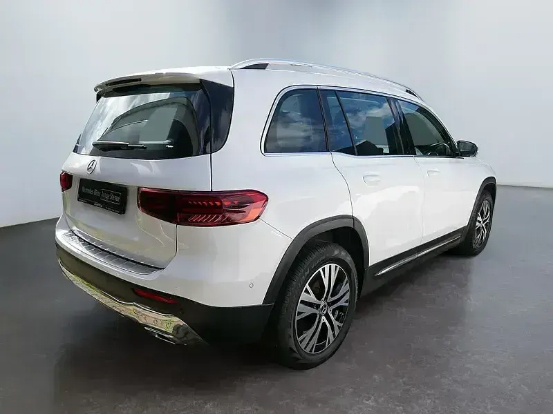 Gebraucht Mercedes GLB180 Progressive 116 PS (85 kW) 2025 Weiß SUV