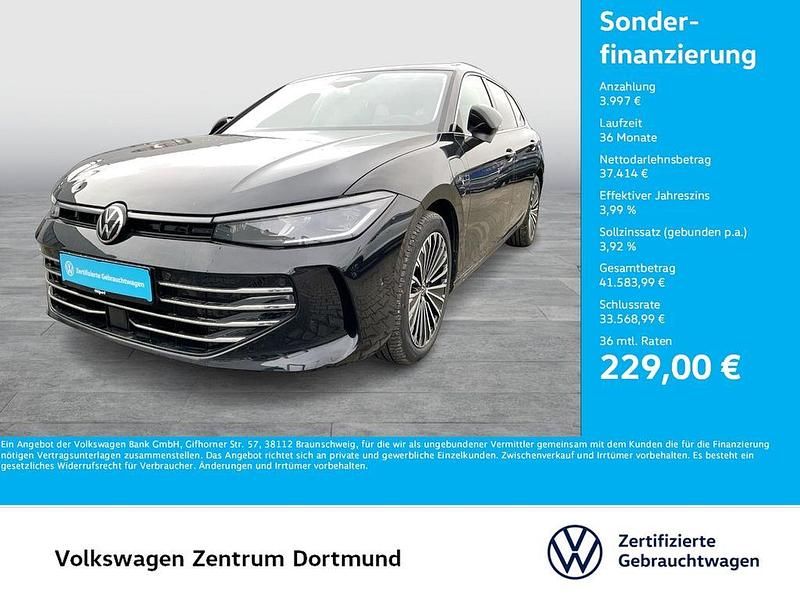 Grenadillschwarz metallic Gebraucht 2025 VW Passat Elegance Kombi | 41.411 € (Superpreis) - Bild 1/4