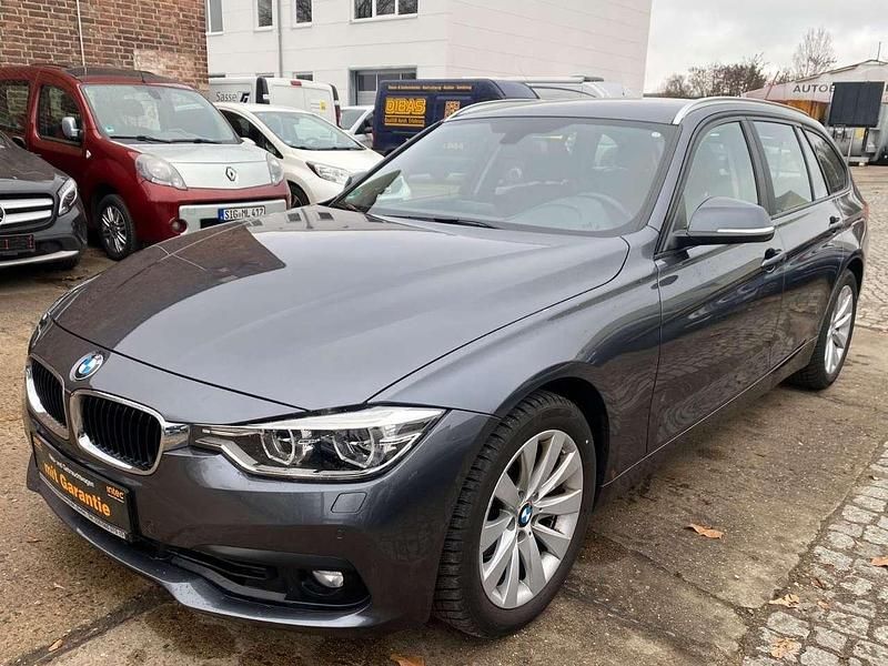 Gebraucht BMW 320 Advantage 184 PS (135 kW) 2018 Mineralgrau Kombi