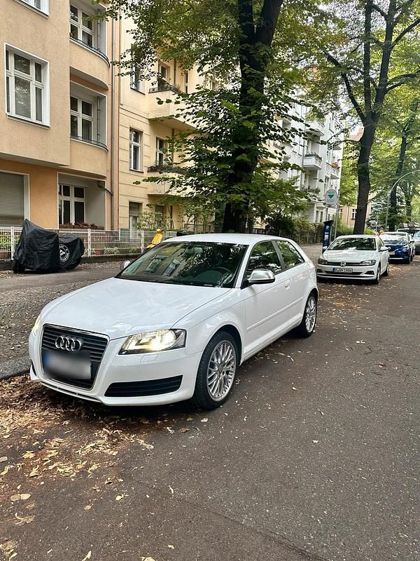 Gebraucht Audi A3 125 PS (91 kW) 2008 Weiß Kleinwagen